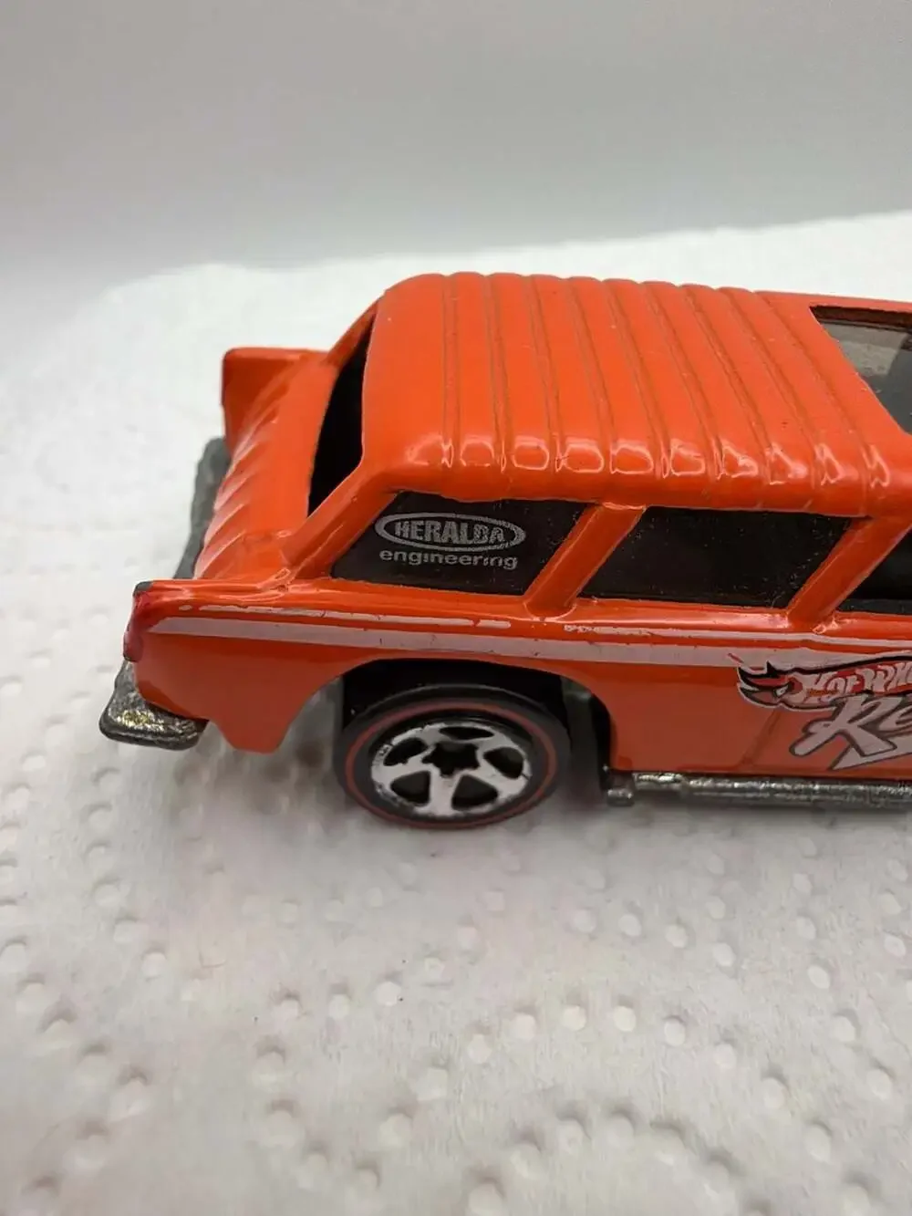 Hot Wheels 2002 Redline Series 1969 Chevy Nomad Orange Diecast Car